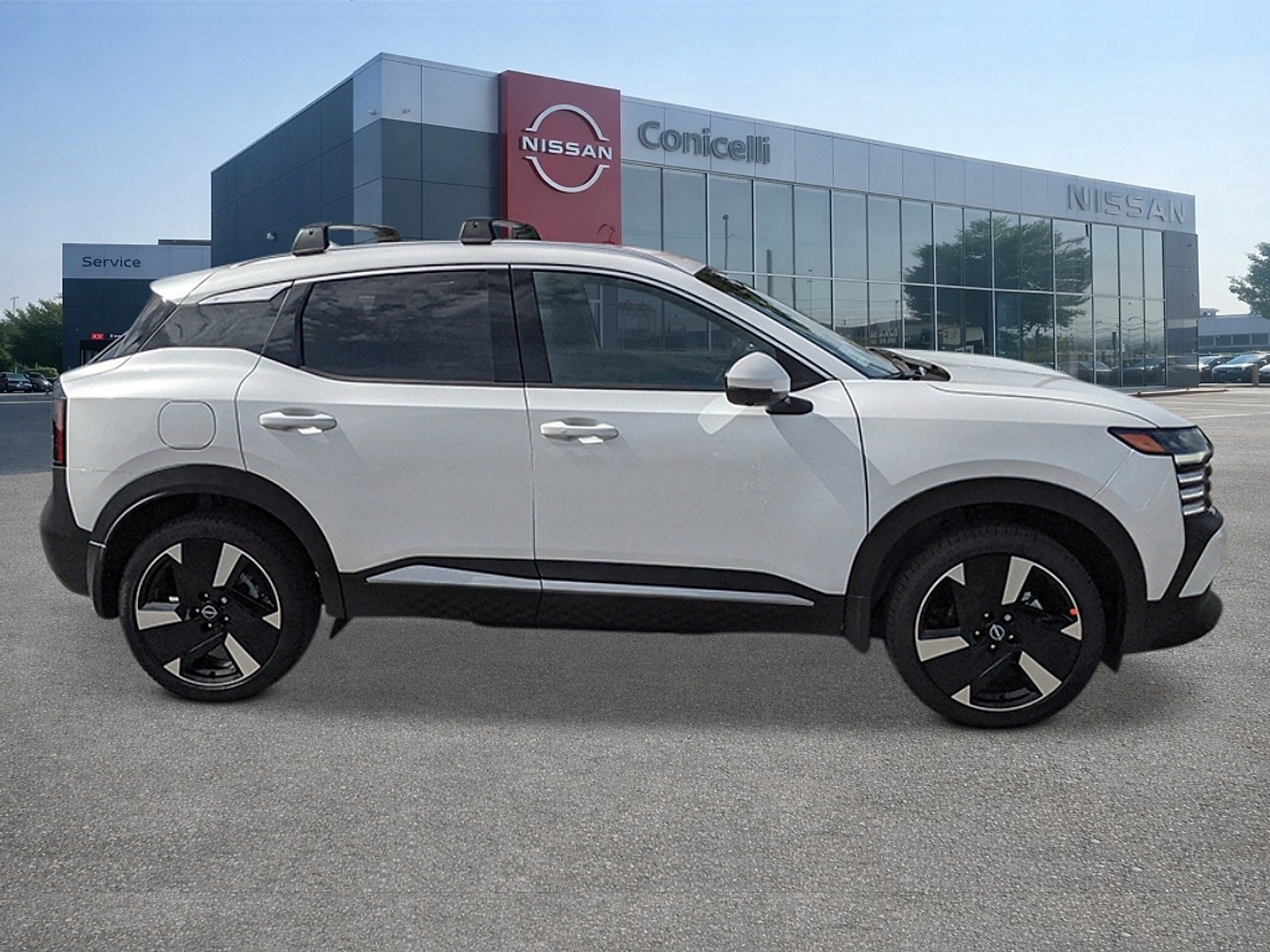 New 2026 Nissan Kicks SR w/ Cold Weather Package AWD/4WD image 6