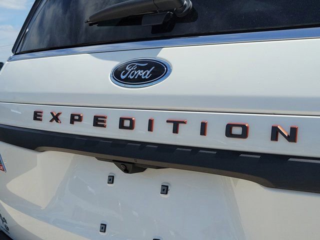 Certified 2024 Ford Expedition Timberline image 11