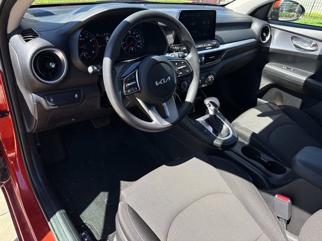 Used 2022 Kia Forte LXS image 25