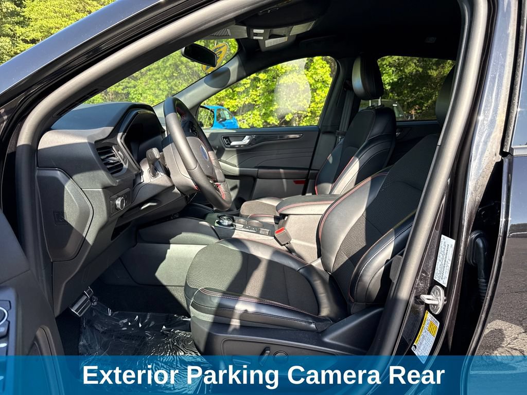 Used 2024 Ford Escape ST-Line w/ Tech Pack #1 FWD image 22