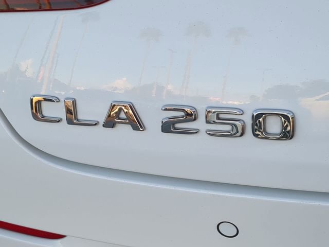 Used 2025 Mercedes-Benz CLA 250 image 10