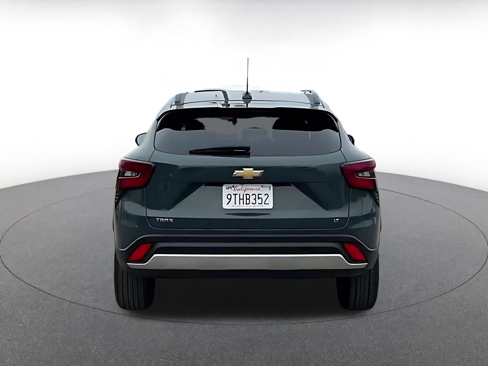 Used 2025 Chevrolet Trax LT image 12