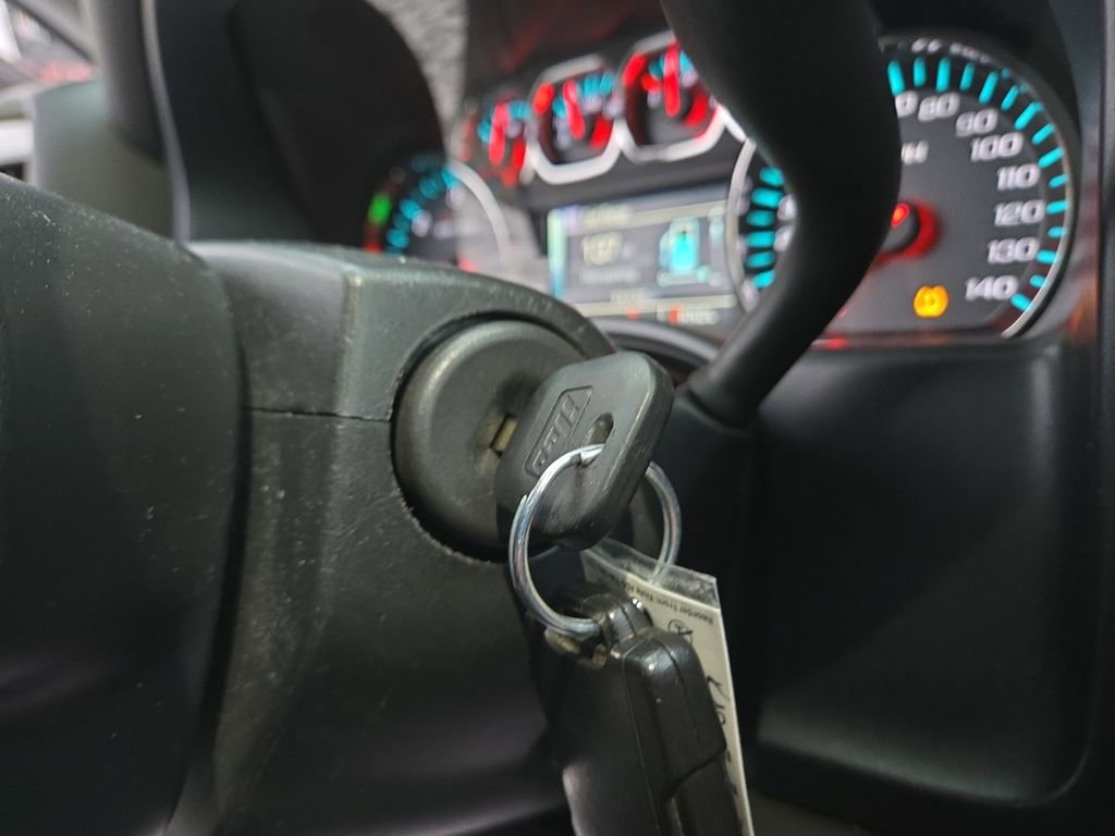 Used 2018 Chevrolet Silverado 1500 LT w/ All Star Edition image 17