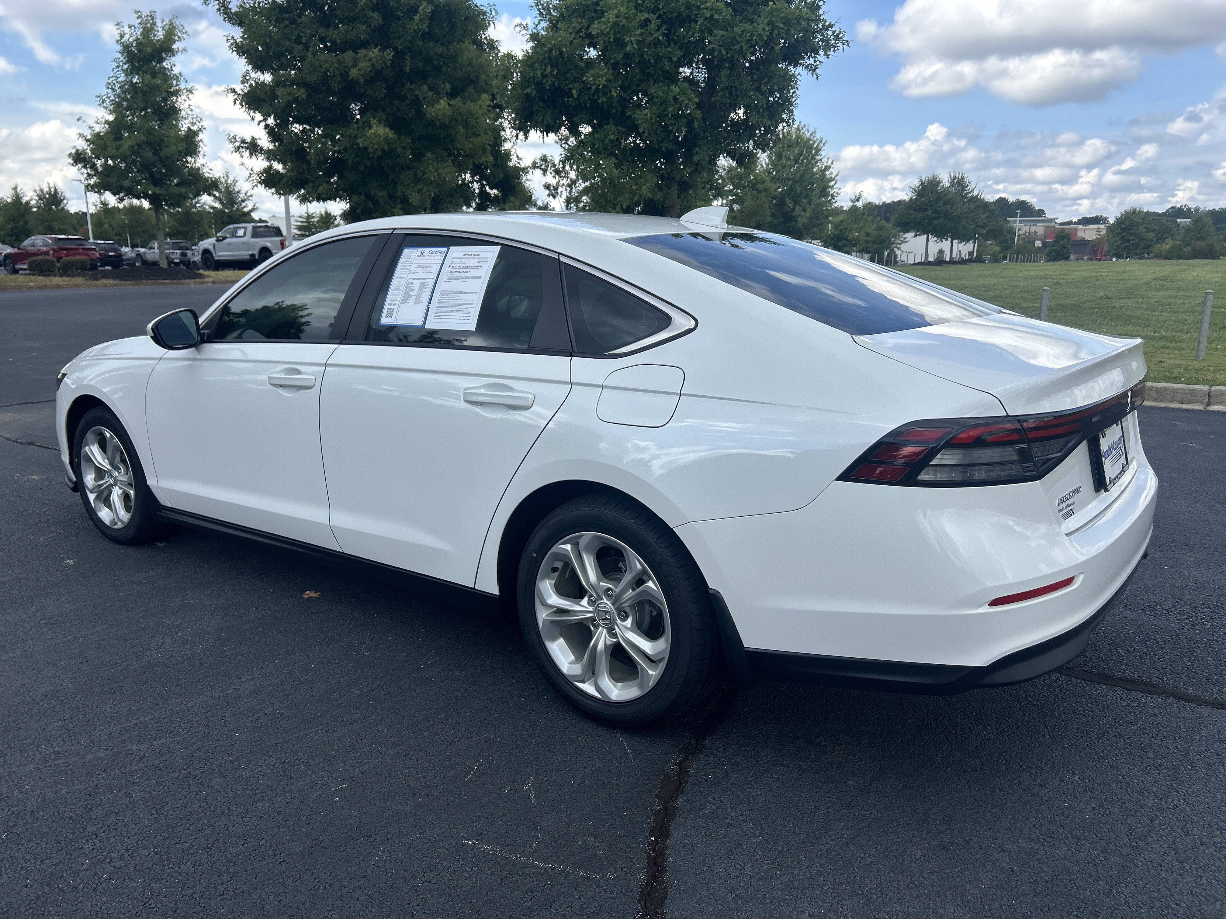 Certified 2024 Honda Accord LX image 7