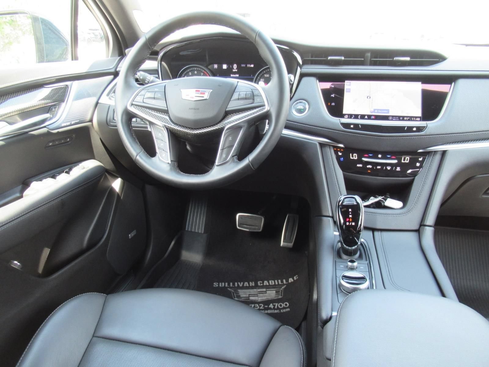 Certified 2026 Cadillac XT5 Sportv w/ LPO, Floor Liner Package AWD/4WD image 14