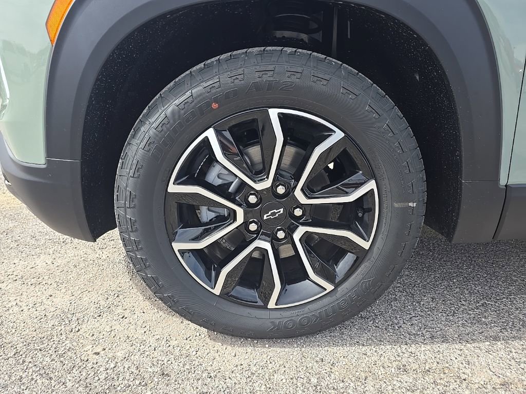 New 2026 Chevrolet TrailBlazer ACTIV w/ Driver Confidence Package image 8