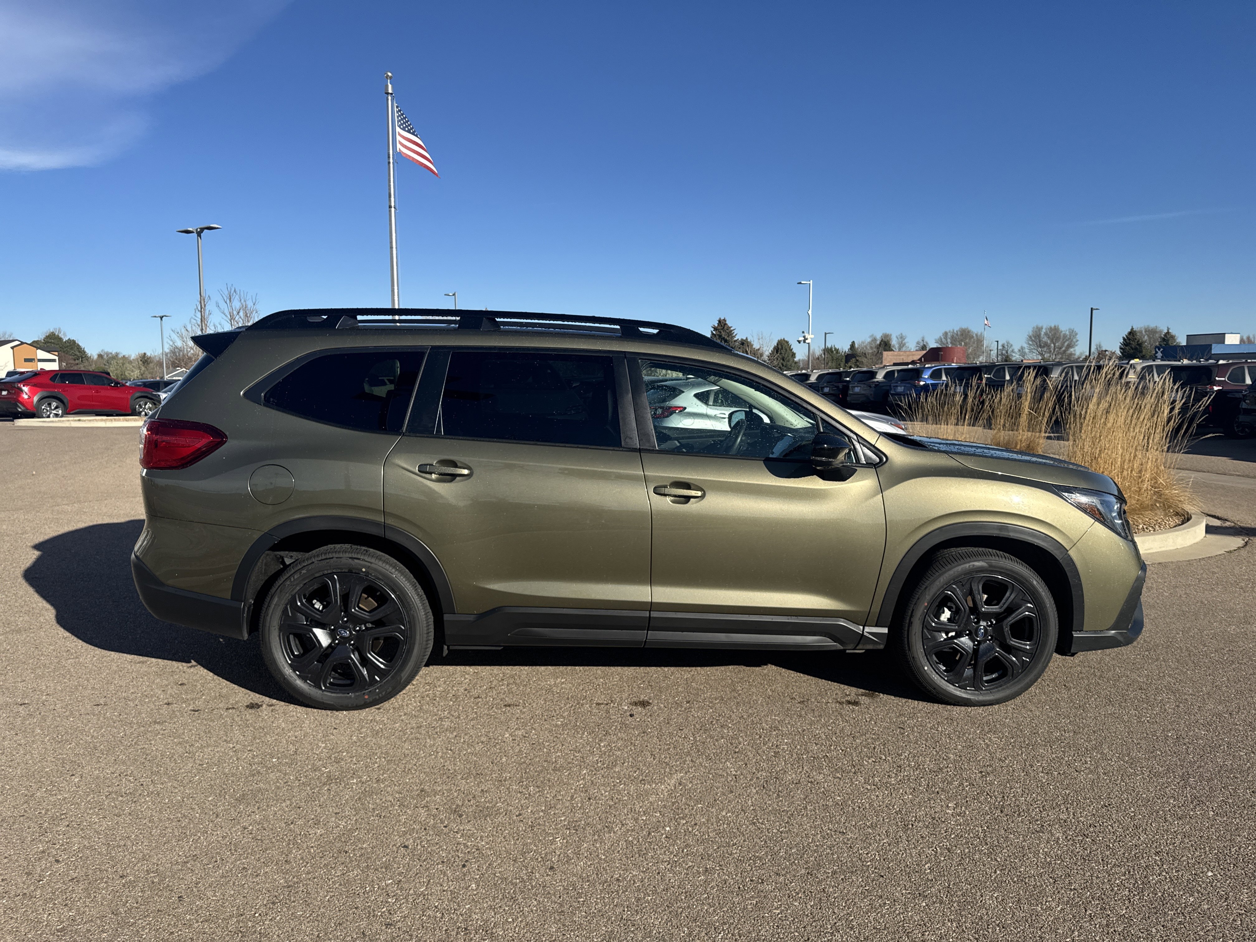 Used 2025 Subaru Ascent Bronze Edition w/ Popular Package #2 AWD/4WD image 8
