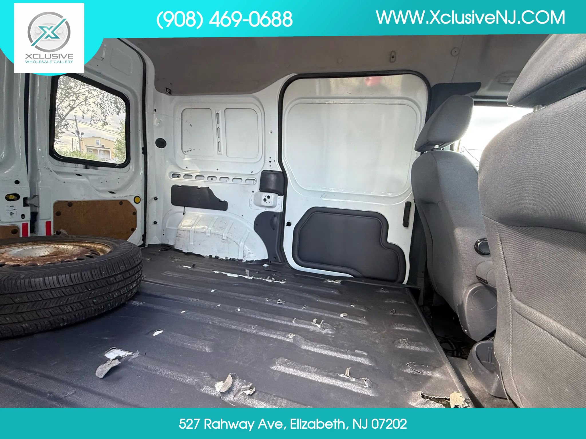 Used 2013 Ford Transit Connect XLT image 19