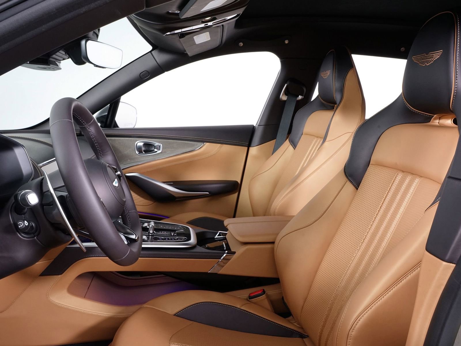 New 2026 Aston Martin DBX 707 AWD/4WD image 19