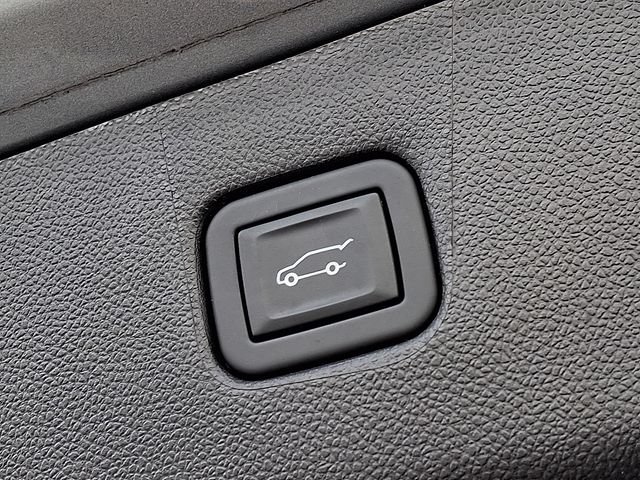 Used 2024 Chevrolet Blazer LT w/ Convenience Package FWD image 29