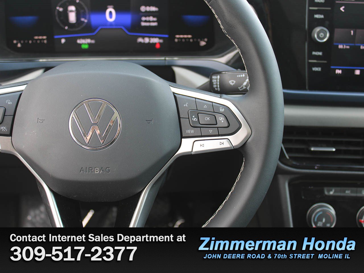 Used 2023 Volkswagen Taos SE AWD/4WD image 14