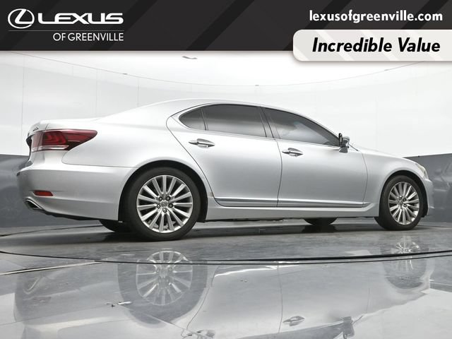 Used 2013 Lexus LS 460 w/ Comfort Pkg RWD image 34