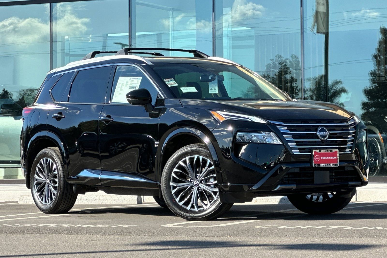 New 2026 Nissan Rogue Platinum w/ Platinum Premium Package image 1