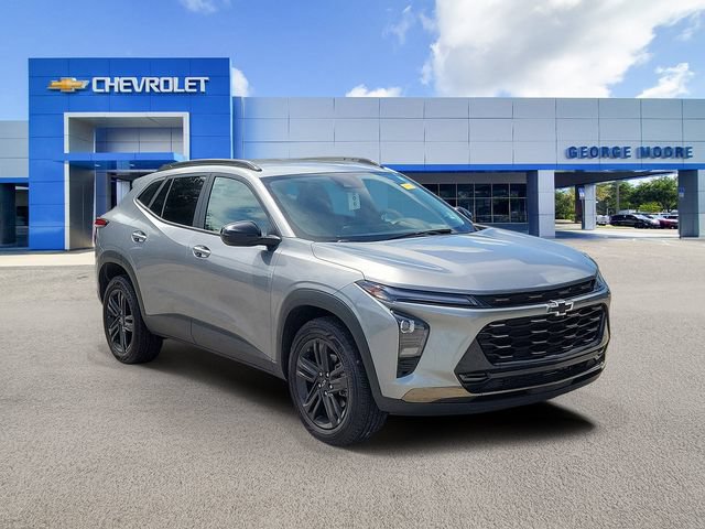 Used 2025 Chevrolet Trax ACTIV w/ Driver Confidence Package