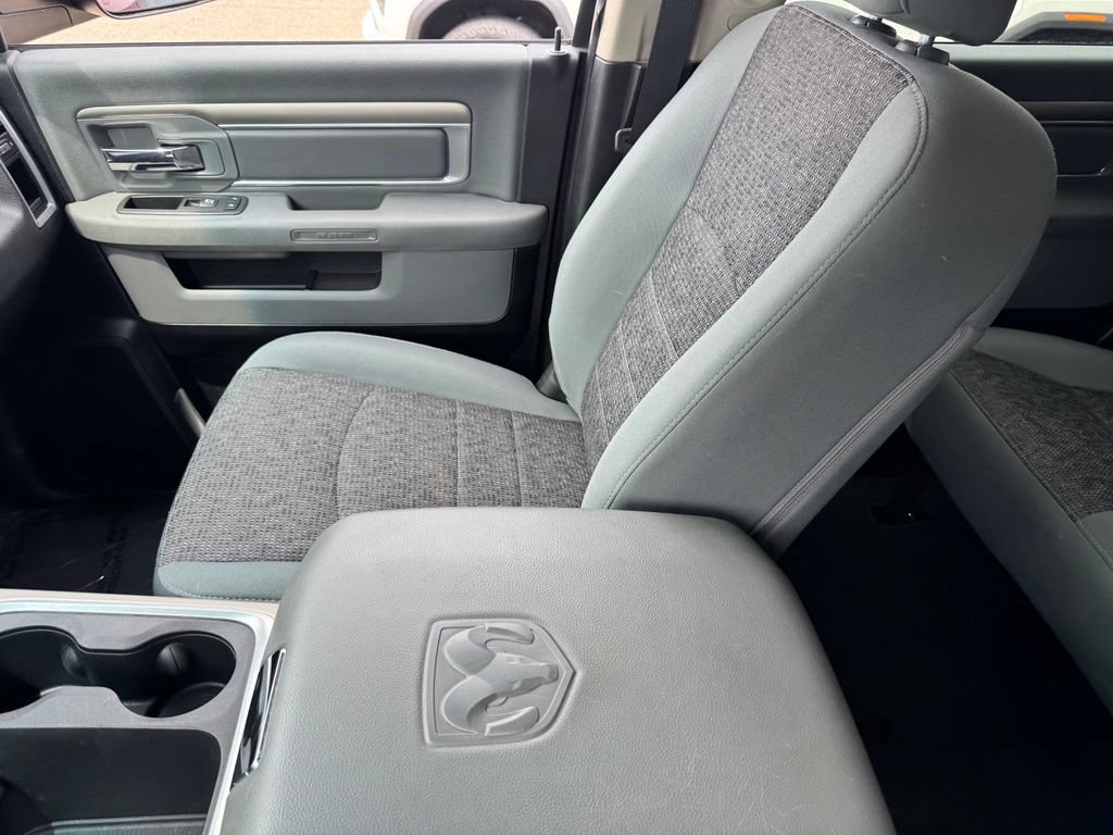Used 2016 RAM 3500 Big Horn AWD/4WD image 22