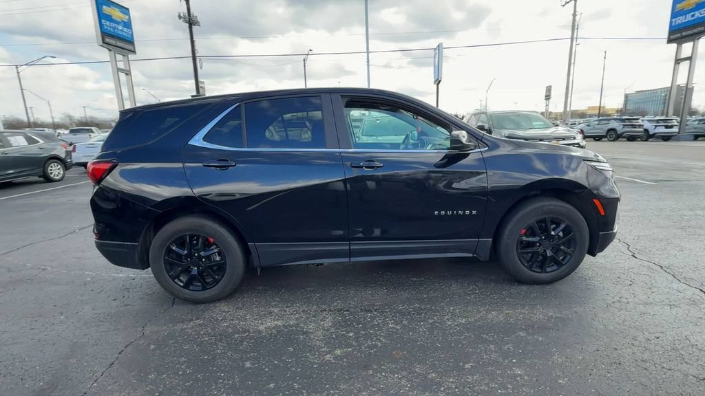 Used 2024 Chevrolet Equinox LT w/ LPO, Floor Liner Package FWD image 9