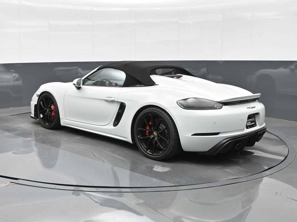 Certified 2022 Porsche 718 Boxster Spyder RWD image 3
