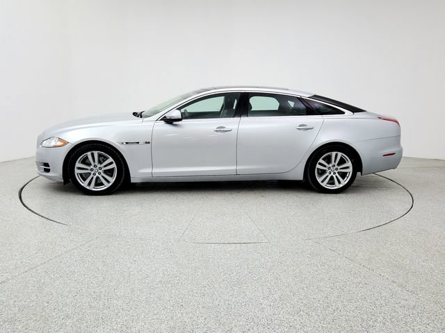 Used 2012 Jaguar XJ L image 8