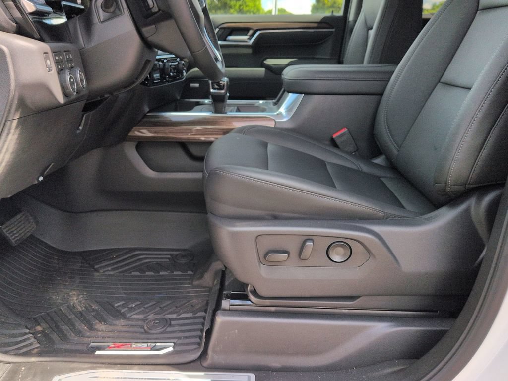 New 2026 Chevrolet Silverado 1500 LT Trail Boss w/ LT Trail Boss Premium Package AWD/4WD image 10