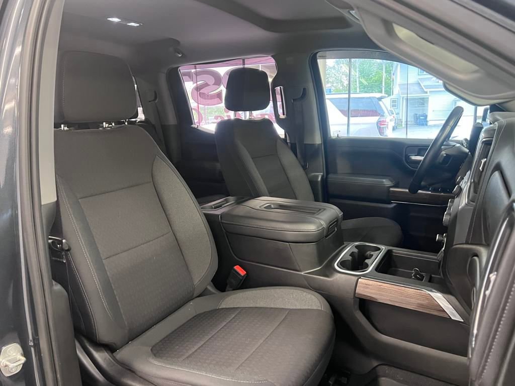 Used 2022 Chevrolet Silverado 1500 LT Trail Boss w/ Bed Protection Package image 31