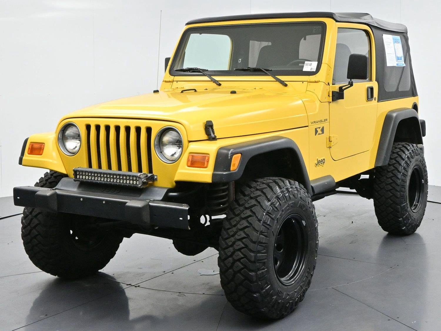 Used 2002 Jeep Wrangler X AWD/4WD image 3