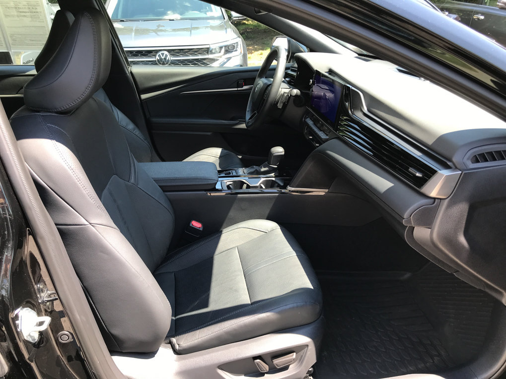Certified 2025 Toyota Camry XSE FWD image 25