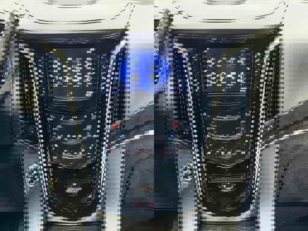 Used 2020 Cadillac Escalade ESV Platinum image 13