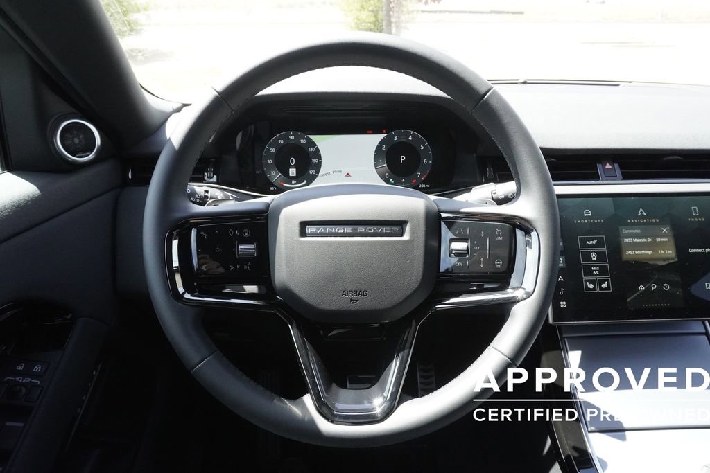 Used 2025 Land Rover Range Rover Evoque S AWD/4WD image 10