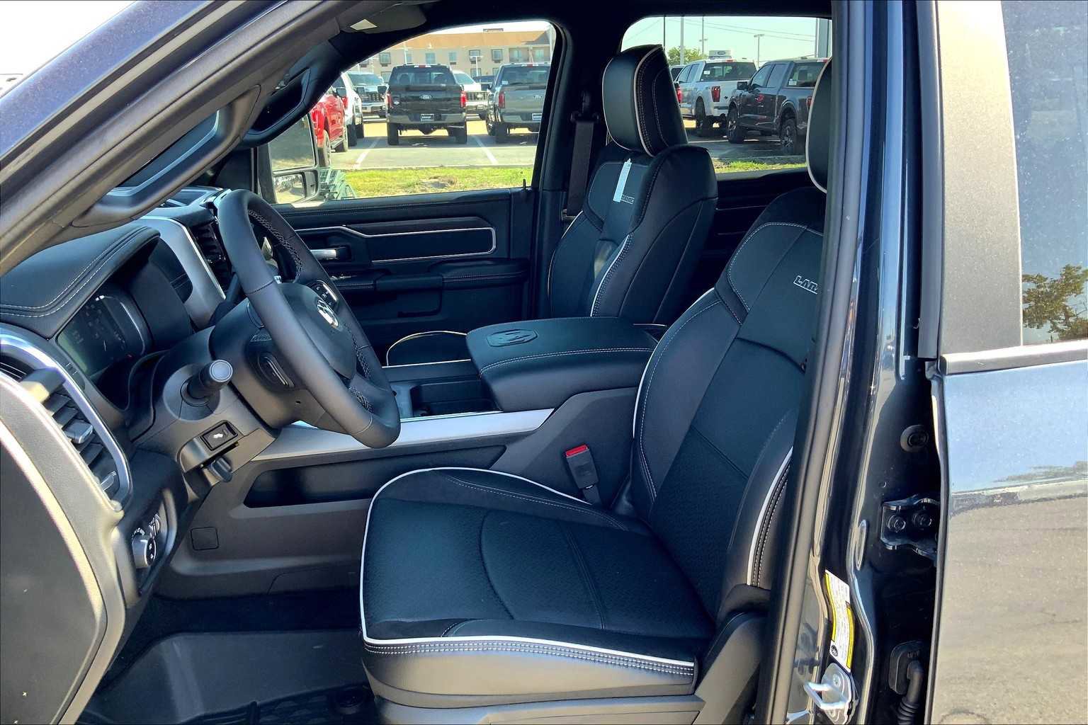 New 2026 RAM 2500 Laramie w/ Sport Appearance Package image 7