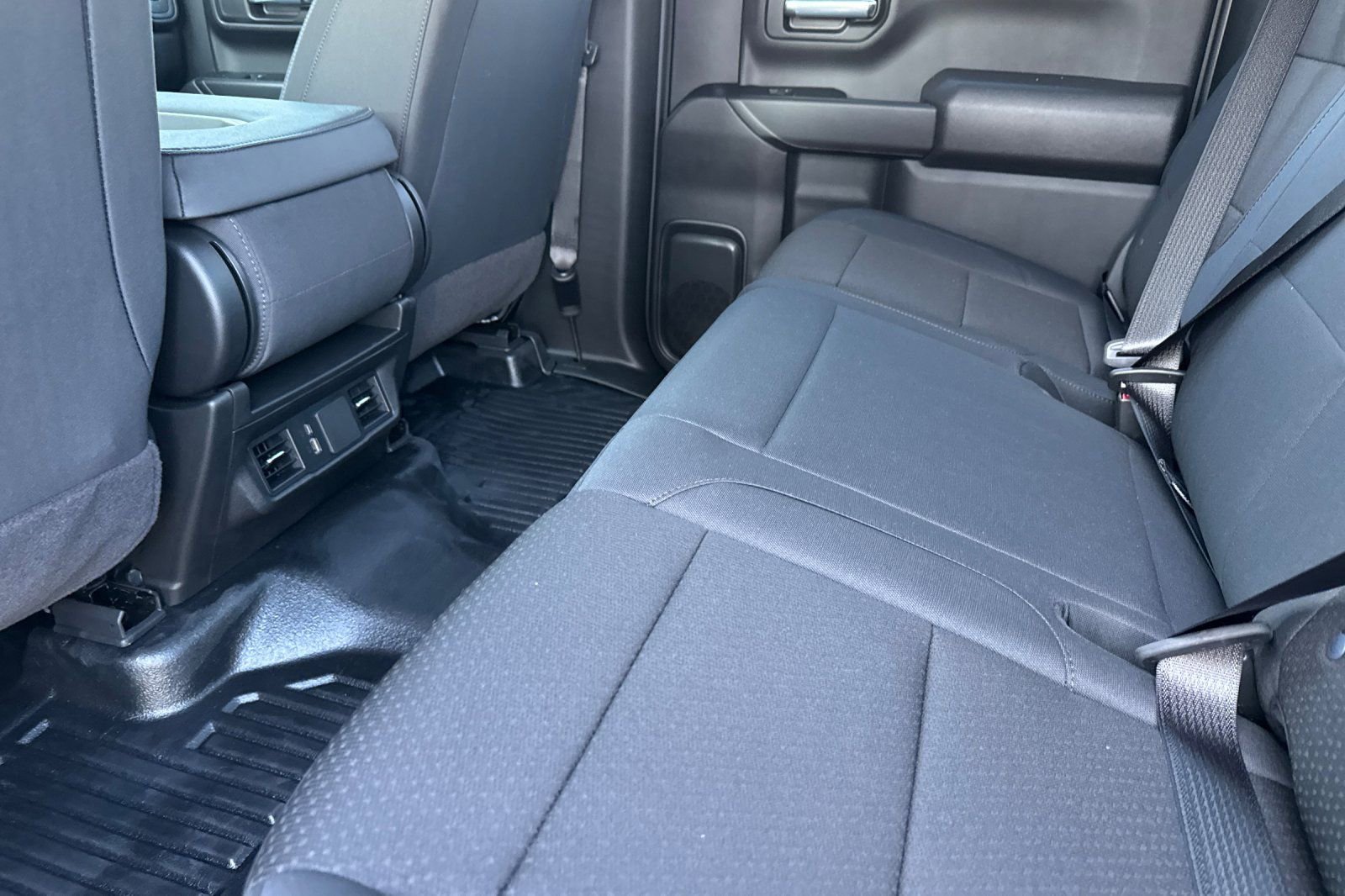 New 2026 Chevrolet Silverado 1500 W/T w/ WT Value Package AWD/4WD image 11