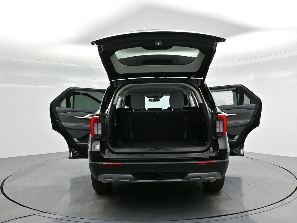 New 2025 Ford Explorer Active w/ Active Comfort Package image 33