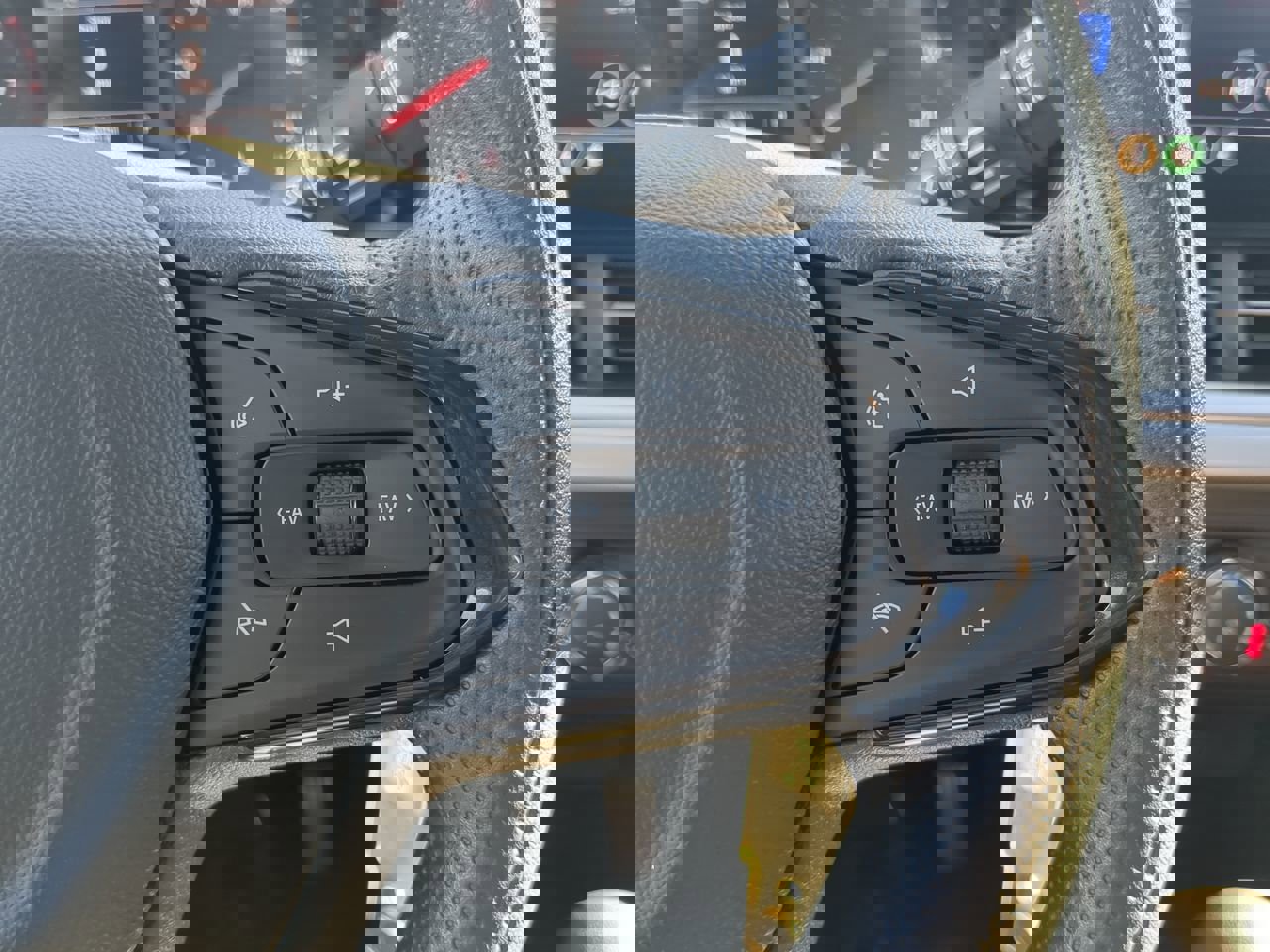 Used 2024 Chevrolet Trax LS w/ LS Convenience Package image 23