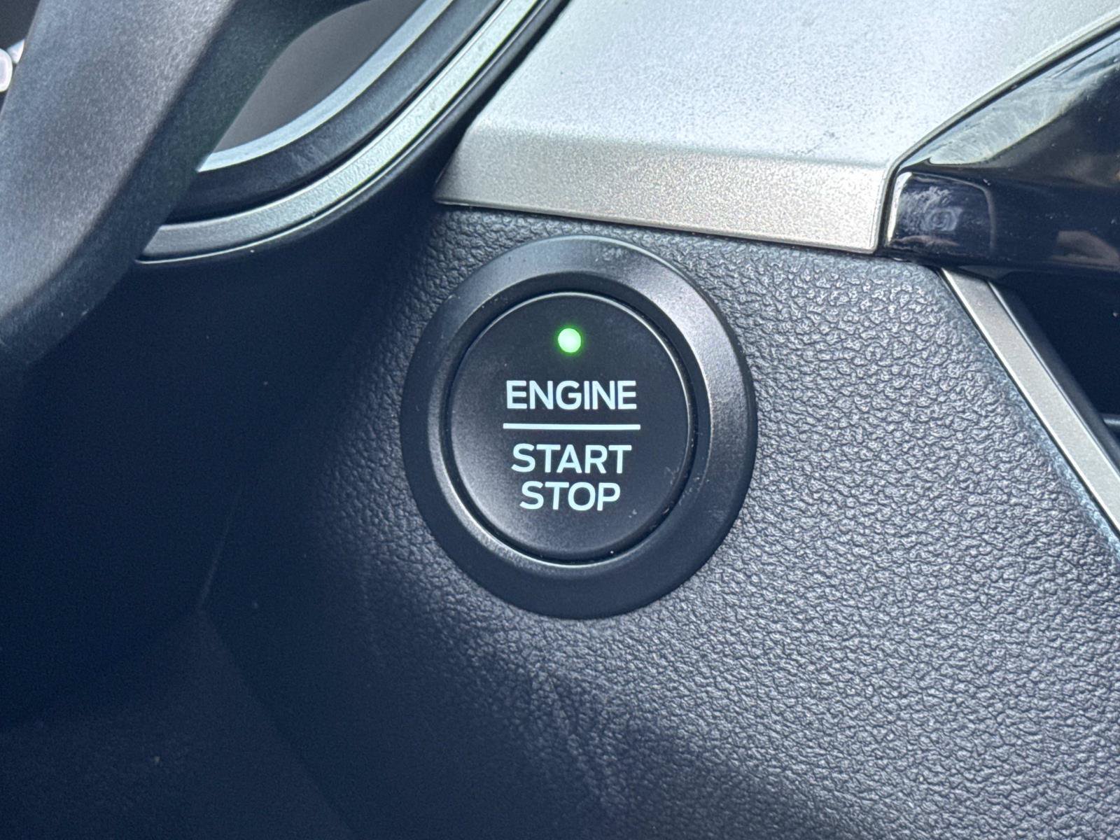 Used 2020 Ford Escape SEL FWD image 20