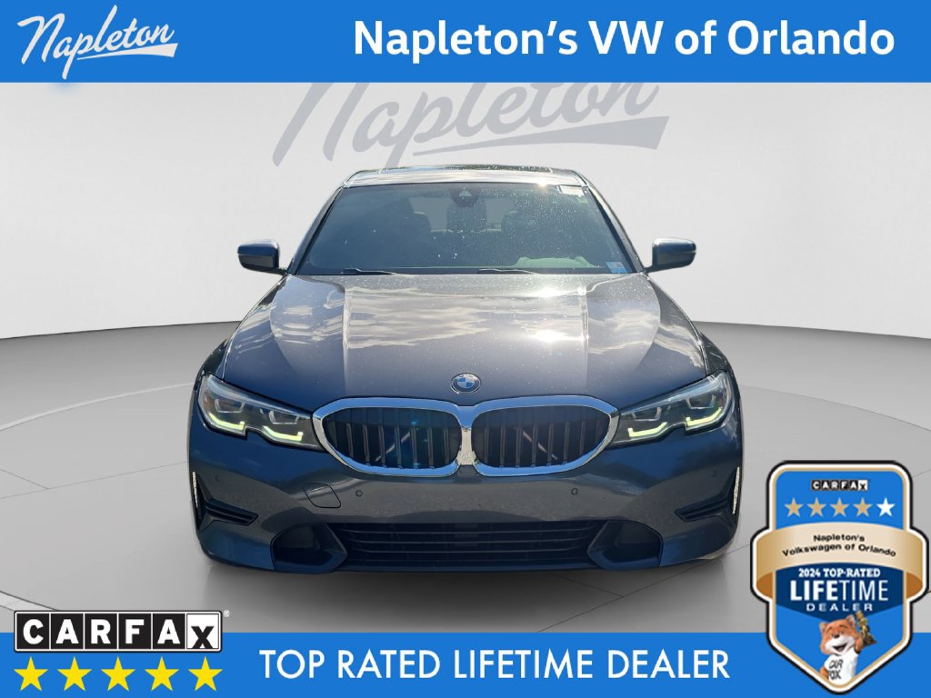 Used 2022 BMW 330i Sedan w/ Premium Package 2 RWD image 9