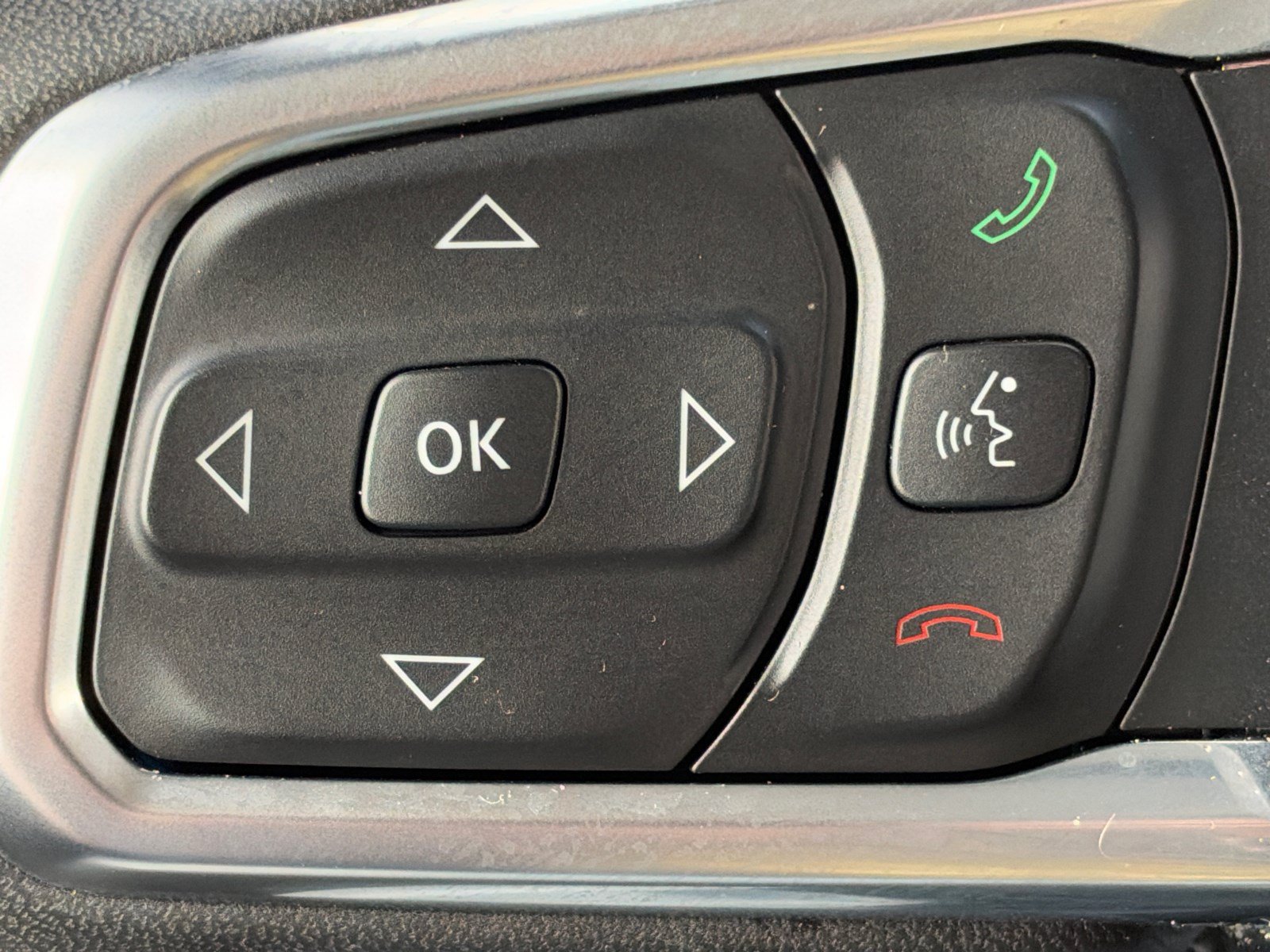 Used 2026 Jeep Wrangler Unlimited Sahara AWD/4WD image 26