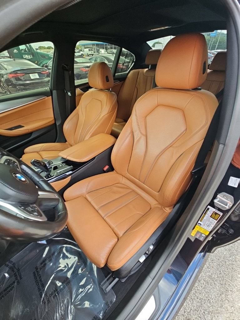 Used 2019 BMW 530e w/ M Sport Package RWD image 19