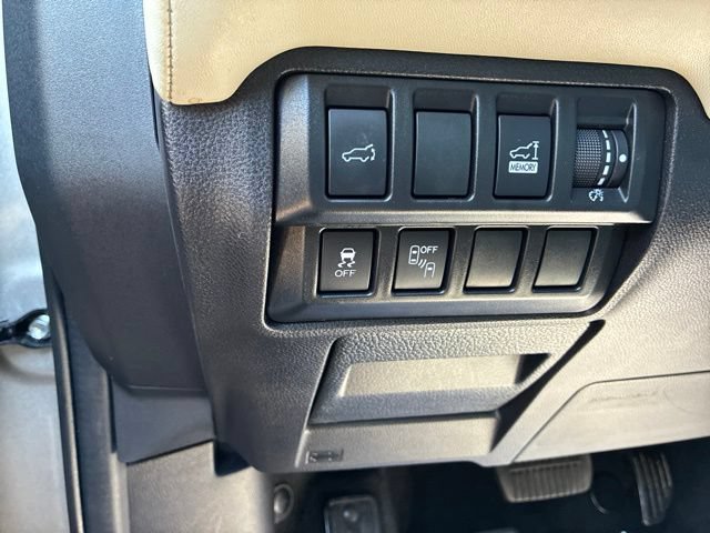 Used 2019 Subaru Ascent Limited AWD/4WD image 27
