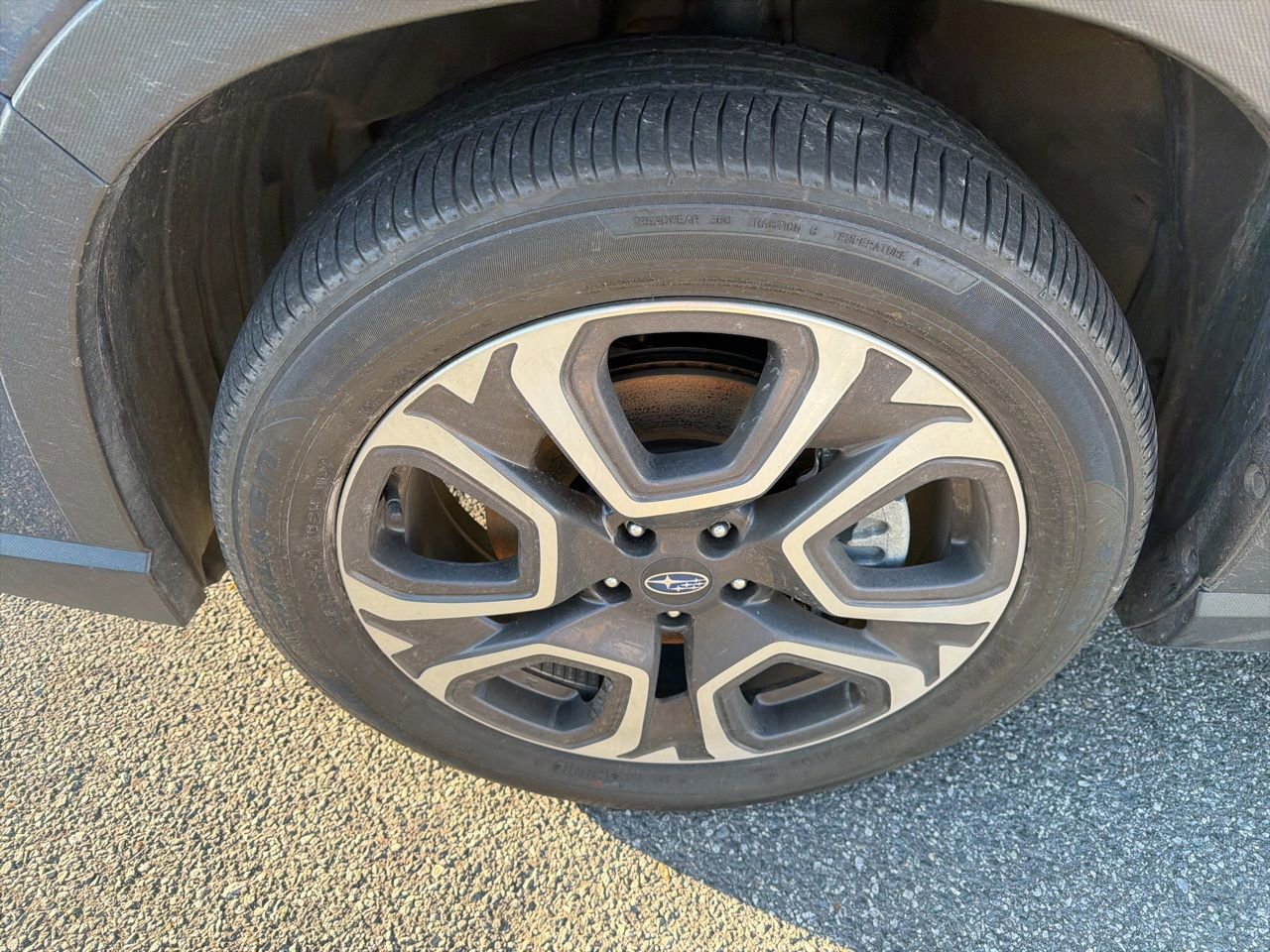 Used 2023 Subaru Ascent Limited w/ Technology Package image 11