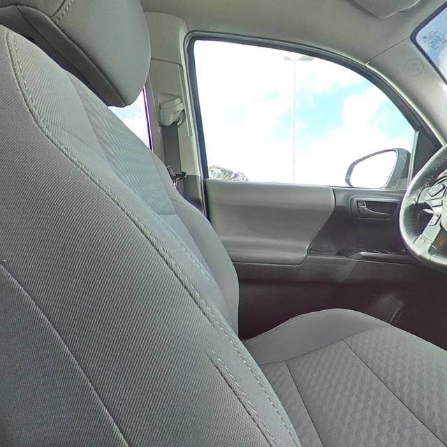 Used 2022 Toyota Tacoma SR image 25