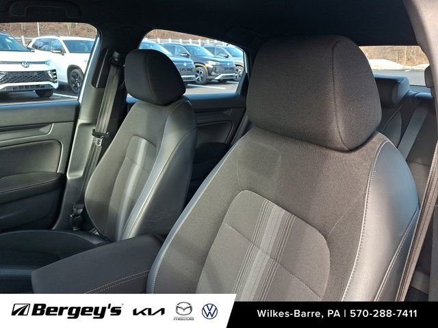 Used 2023 Honda Civic Sport image 16