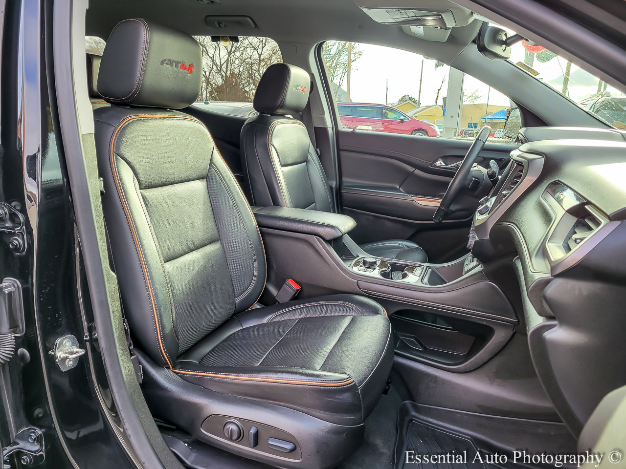 Used 2023 GMC Acadia AT4 w/ Technology Package image 37