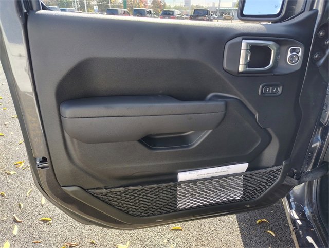 New 2026 Jeep Gladiator Sport image 11