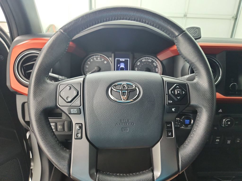 Used 2019 Toyota Tacoma TRD Off-Road AWD/4WD image 24