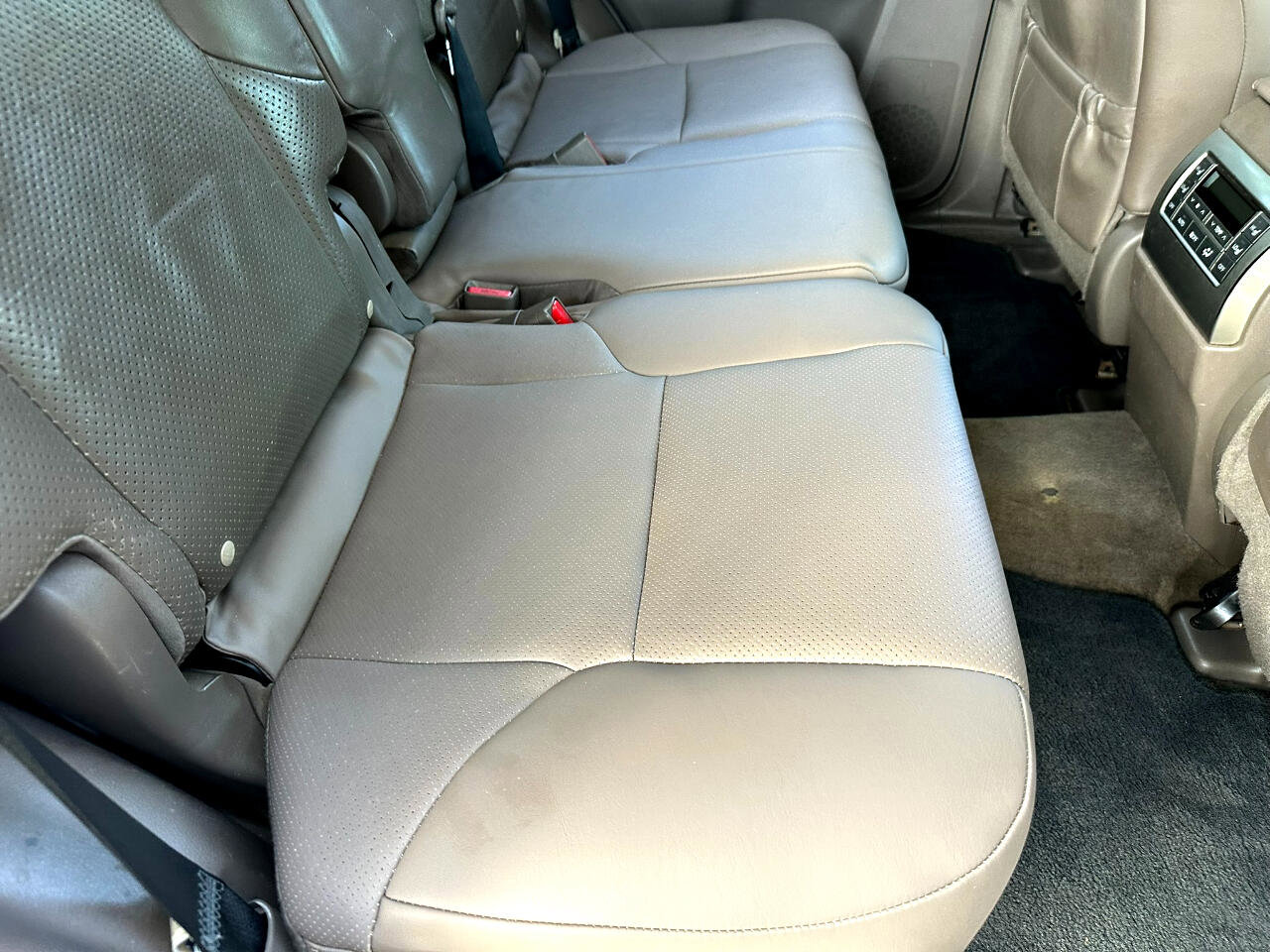 Used 2012 Lexus GX 460 w/ Comfort Plus Pkg image 33