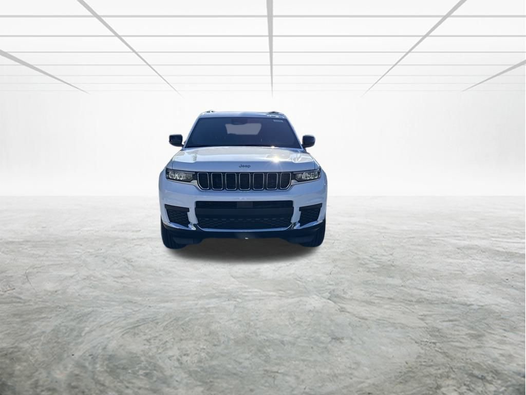 New 2025 Jeep Grand Cherokee L Laredo w/ Luxury Tech Group I image 8