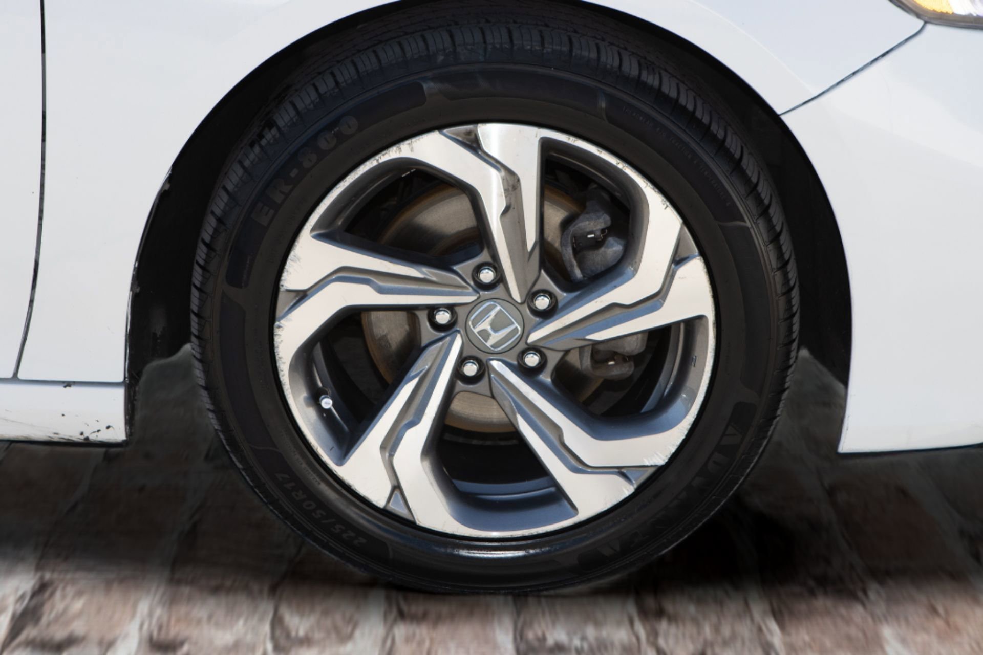 Certified 2019 Honda Accord EX-L image 43