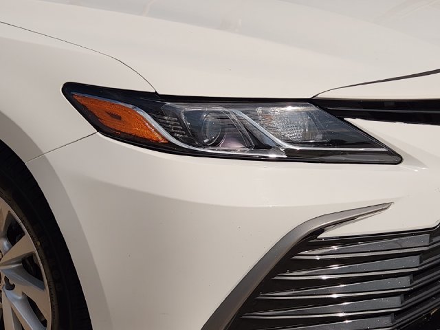 Used 2024 Toyota Camry LE FWD image 6