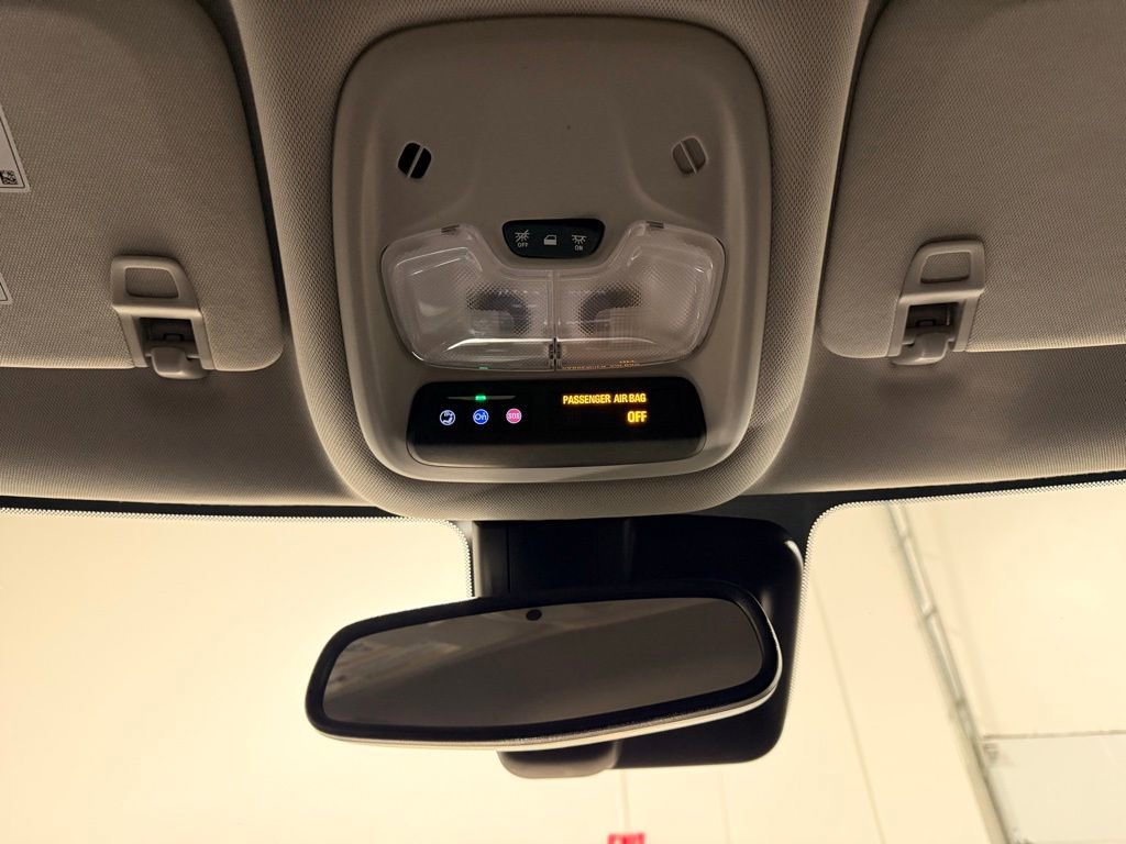 Used 2023 Chevrolet TrailBlazer LT w/ Convenience Package FWD image 19