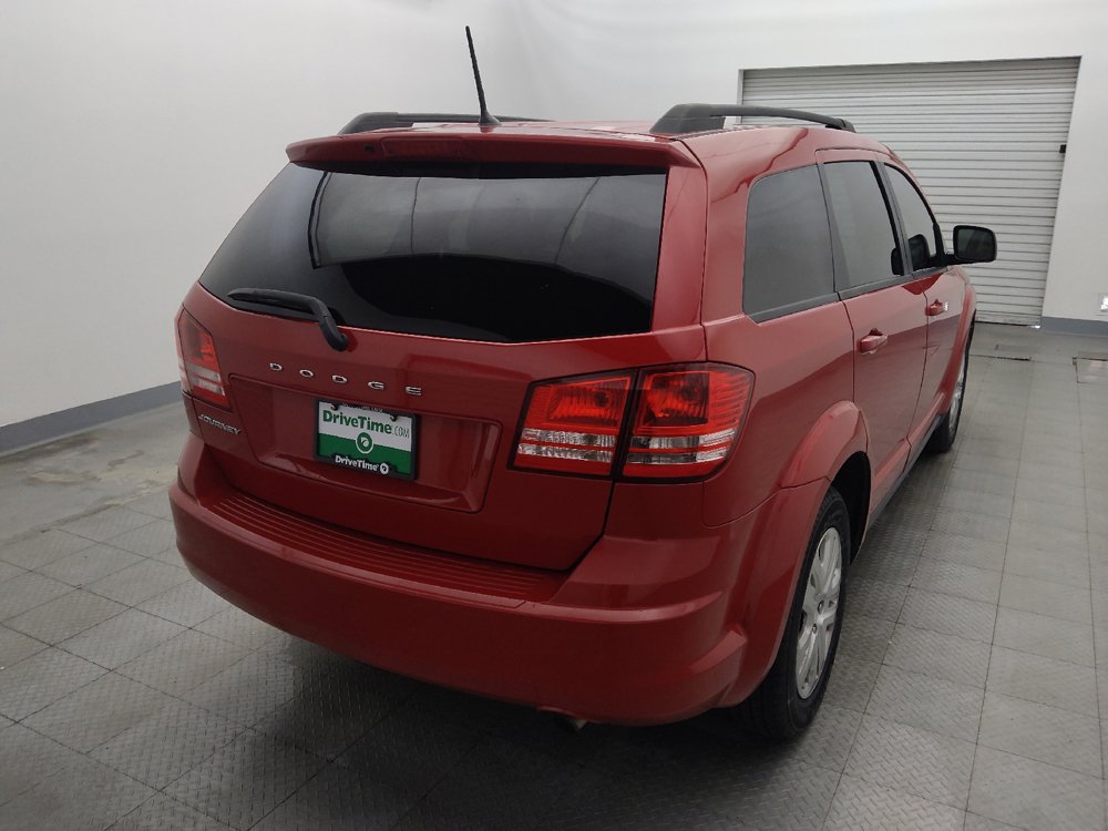 Used 2019 Dodge Journey SE FWD image 7