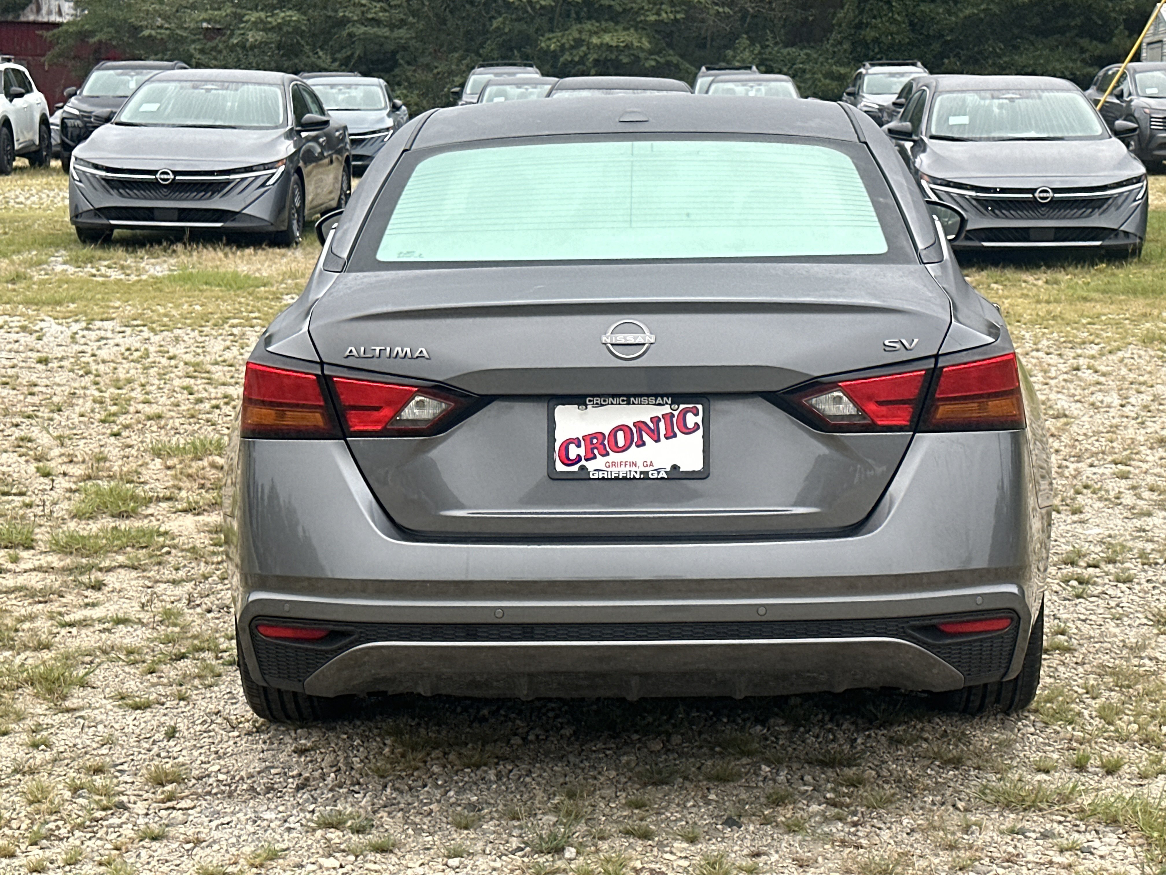 Used 2024 Nissan Altima 2.5 SV FWD image 6